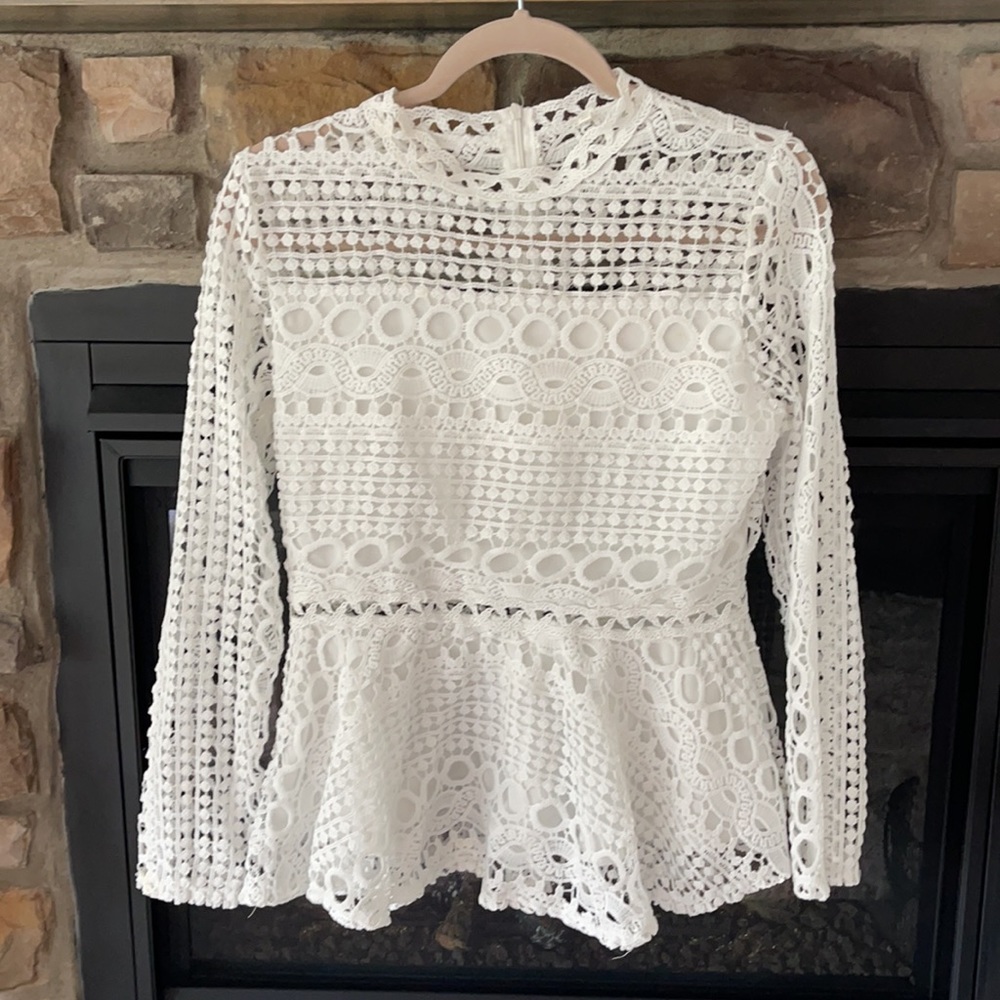 Long sleeve peplum hem lace top with cut-out